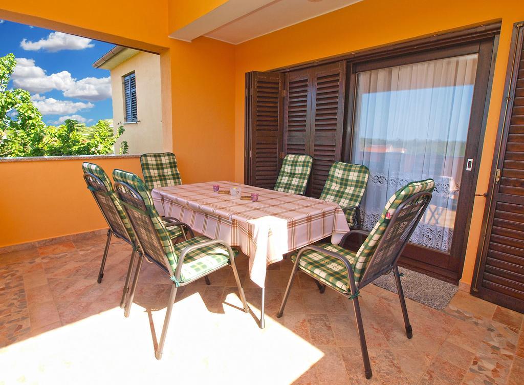 Apartment Mato 1424 Pula Bagian luar foto