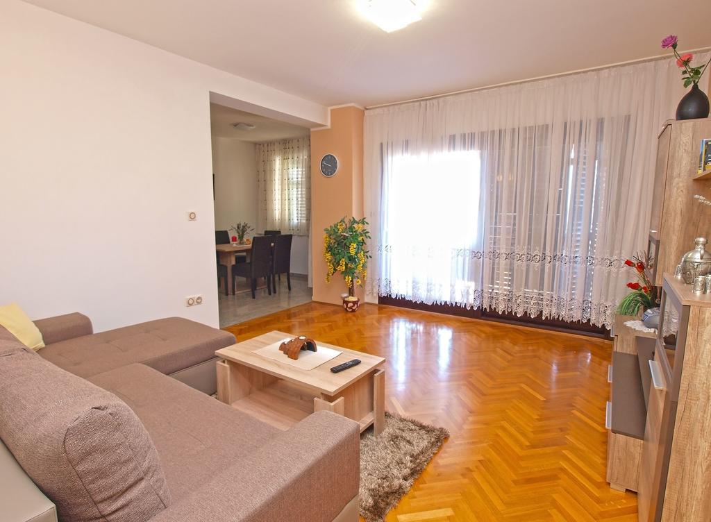 Apartment Mato 1424 Pula Bagian luar foto