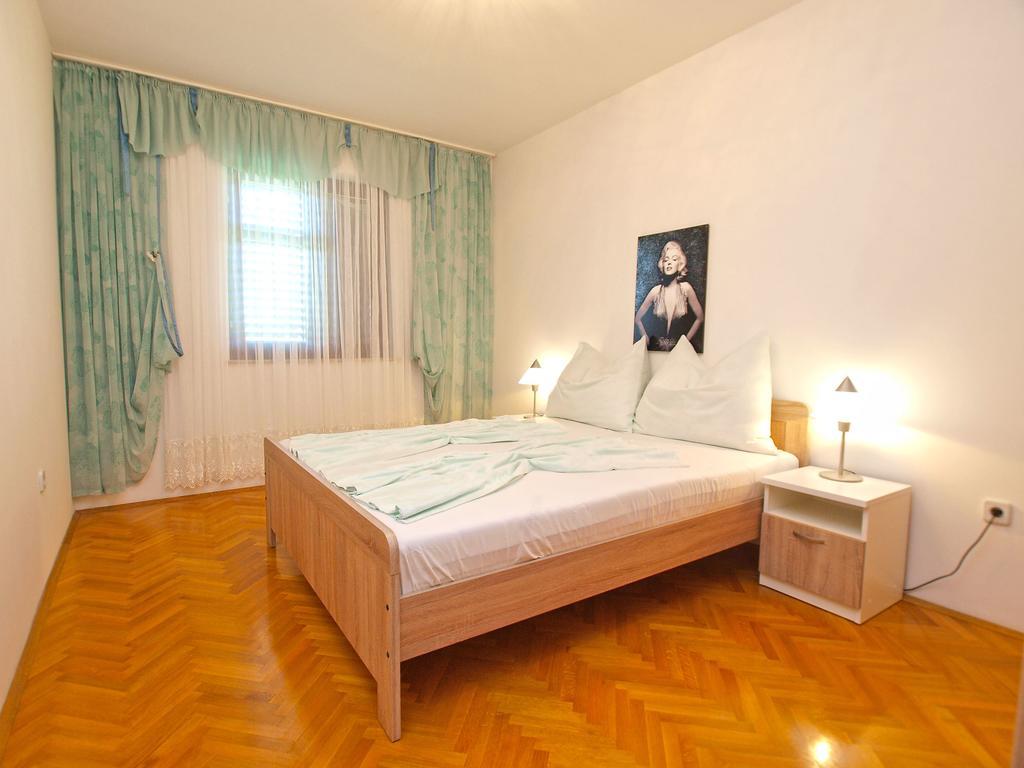 Apartment Mato 1424 Pula Bagian luar foto
